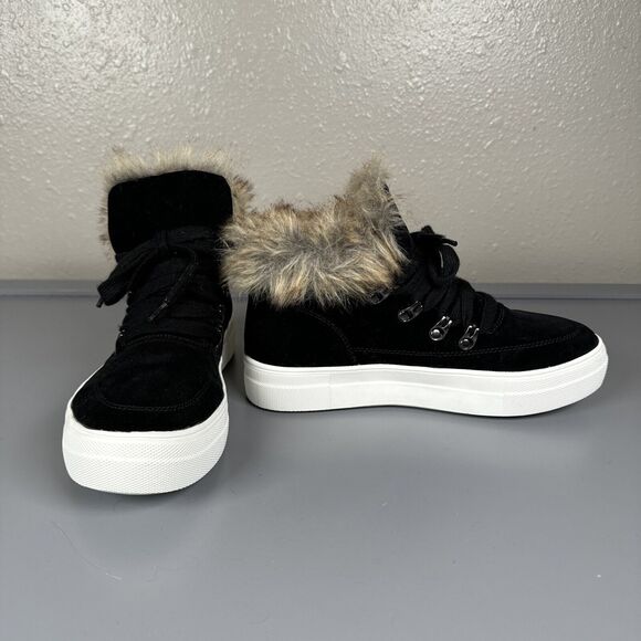 Soda Brand Women's Faux Fur Black Suede‎ Bootie Sneakers Women's Size 7 - Picture 4 of 11